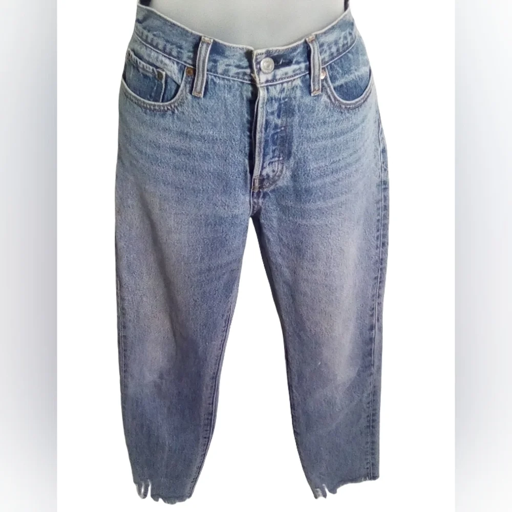 Levi's Women's Blue Butterfly Jeans with Vintage Distressing Size 27